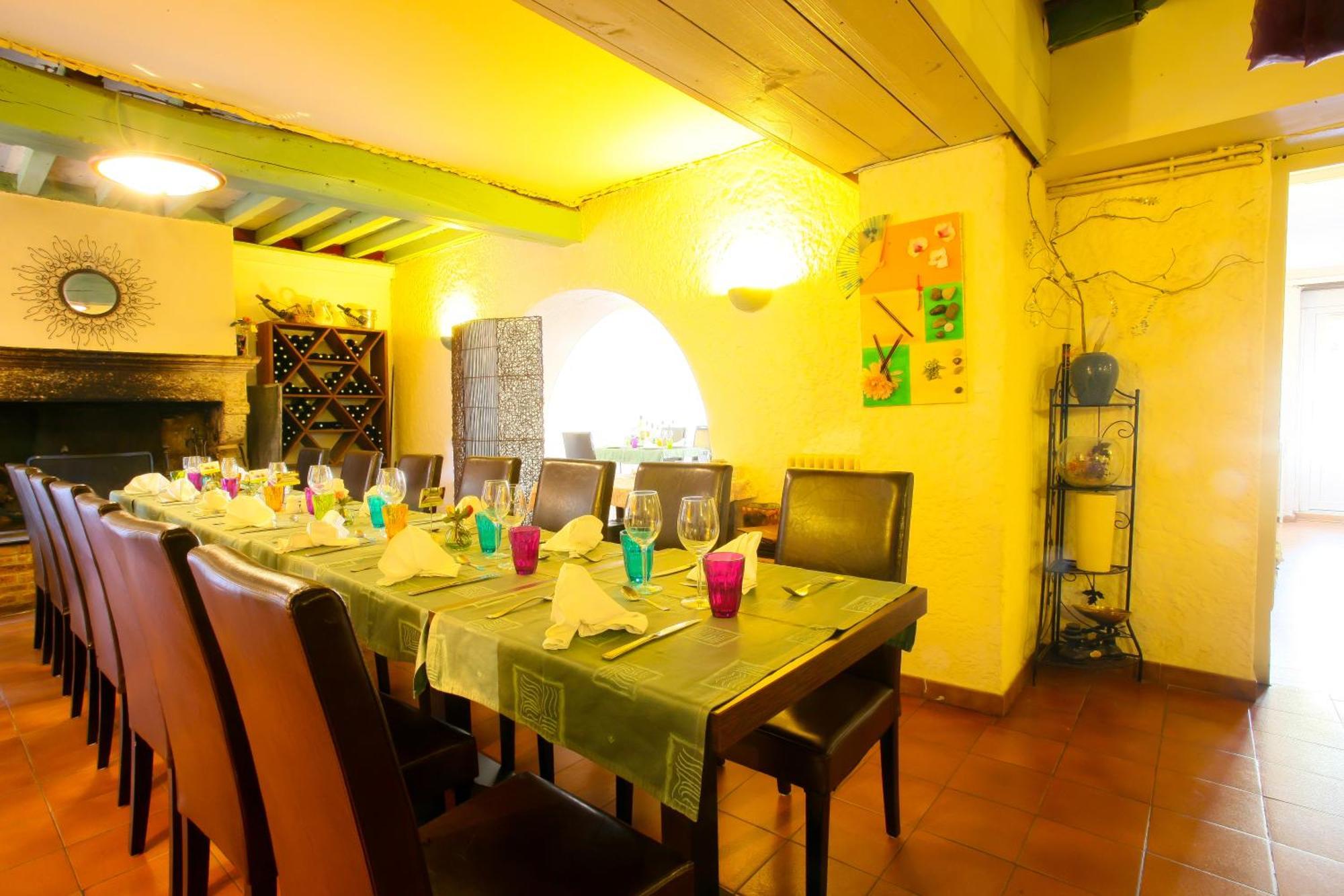 Logis Auberge La Cremaillere Villandraut Bagian luar foto