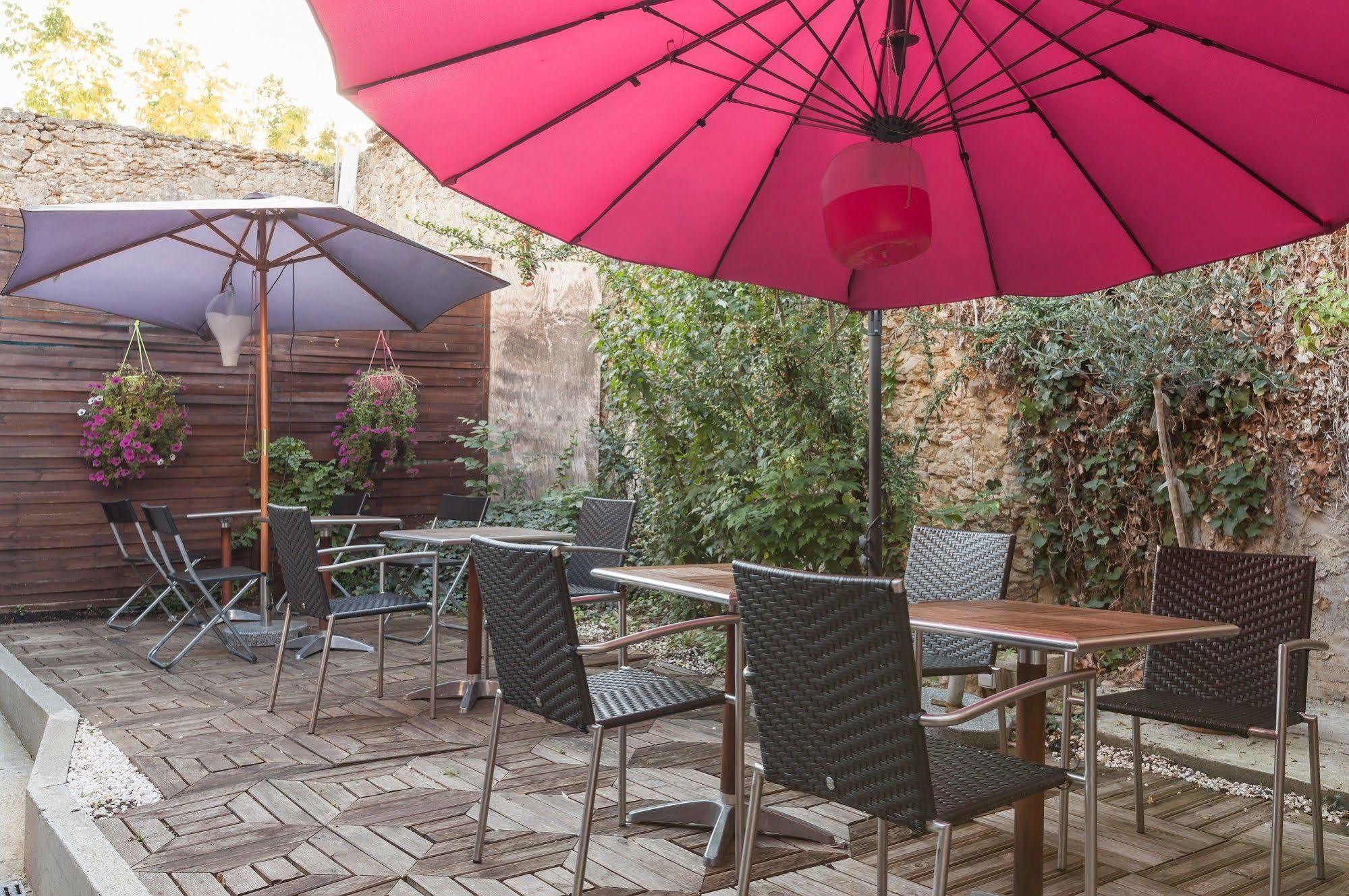 Logis Auberge La Cremaillere Villandraut Bagian luar foto